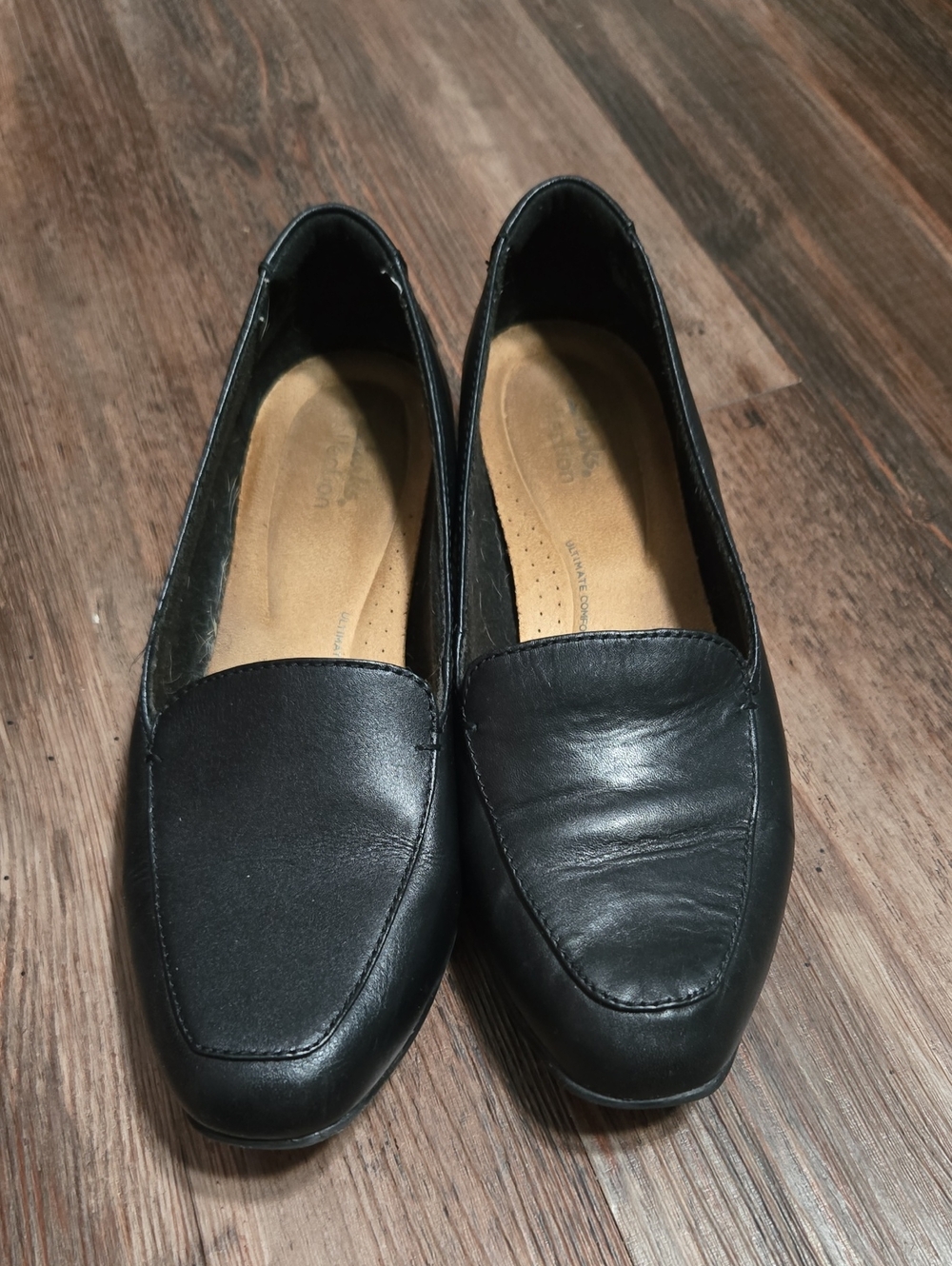 Clarks Black Leather Women's Slip-On Loafers